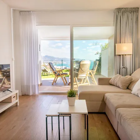 Issea Amazing By Interhome